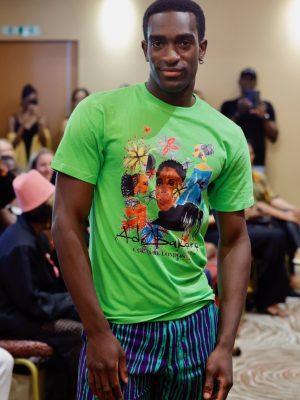 Green Cotton T-shirt With Fashion Illustrations